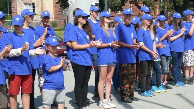 Tczew - IX Flis Wiślany. Kilkudziesięciu młodych żeglarzy zawinęło do Tczewa