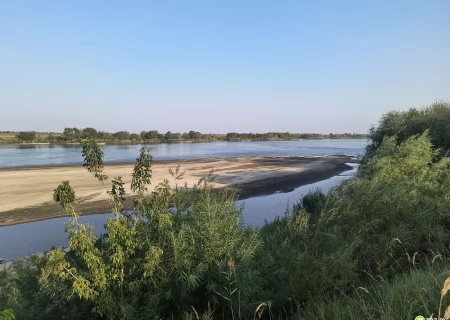 Tczew - Bardzo niski stan wody w Wiśle. Nie wchodźcie na łachy!