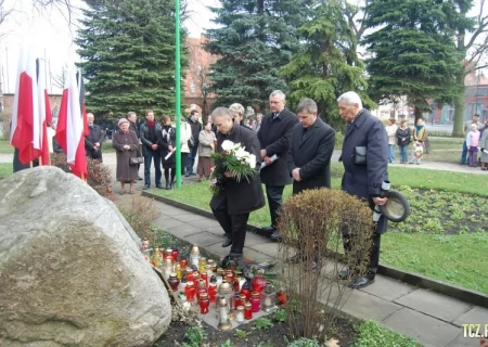 Tczew - Mija 15 lat od katastrofy w Smoleńsku