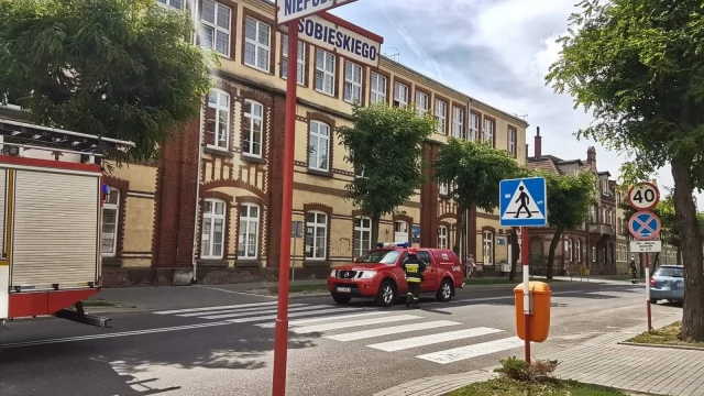 Tczew - Sobieskiego/Niepodległości. Zderzenie dwóch aut