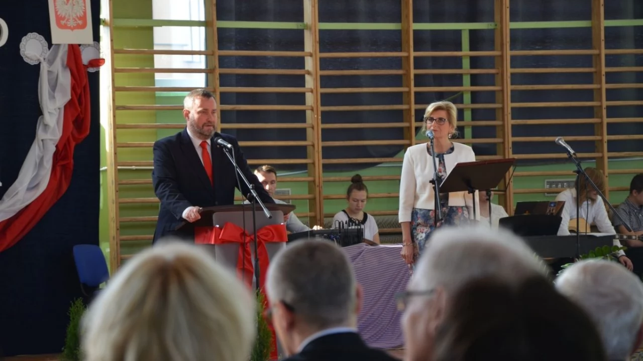 Tczew - Miejski Dzień Edukacji Narodowej w Gimnazjum nr 3