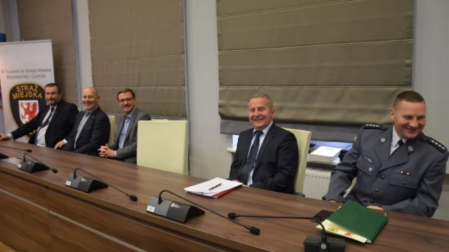 Tczew - Strażnicy z całego Pomorza debatują w Tczewie