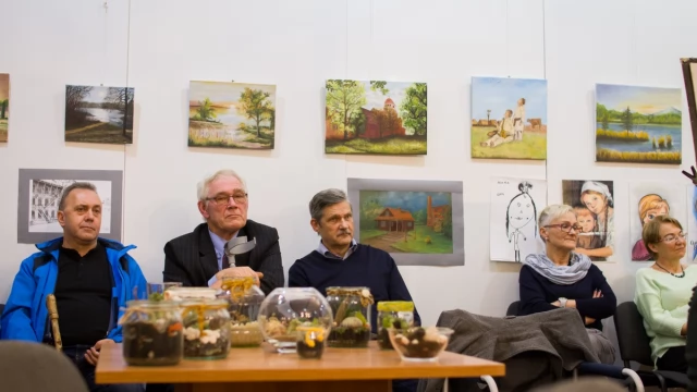 Tczew - Licytowali obrazy pani Kasi. Trwa zbiórka na platformę