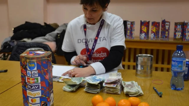Tczew - Do końca świata i jeden dzień dłużej! Trwa impreza w "Ekonomiku"