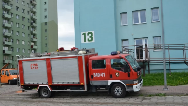 Tczew - Służby sprawdzały, czy w wieżowcu ulatnia się gaz