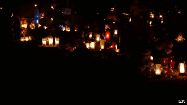 Tczew - Cmentarz nocą z dnia 1.11.2016 - godz. 23 [FOTO] [bez komentarza]