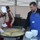 Tczew - Jaja przed dworcem - wielkie smażenie strusiej jajecznicy