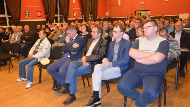 Tczew - Debata w Pelplinie z wątkiem księgowej w tle