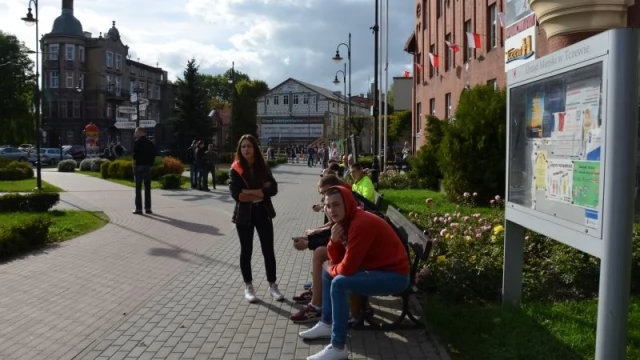 Tczew - Manifestacja przeciw przyjmowaniu uchodźców. Nie zabrakło radykalnych haseł