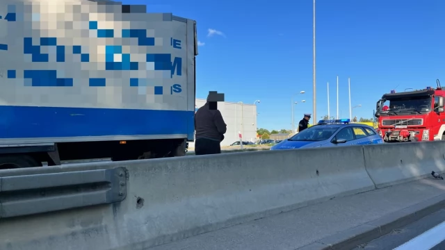 Tczew - Wypadek na al. Solidarności. Utrudnienia w ruchu