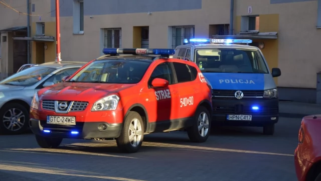 Tczew - Ewakuowano mieszkańców wieżowca na Zwycięstwa. Uszkodzona rura z gazem