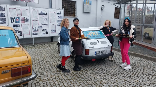 Tczew - Kultowa Syrena 105 własnością Fabryki Sztuk. Czeka nas ciekawa wystawa!
