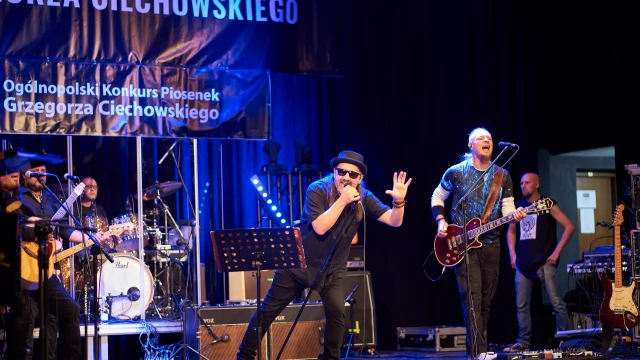 Tczew - Czarno-białe święto Tczewa. In Memoriam Festiwal Grzegorza Ciechowskiego za nami