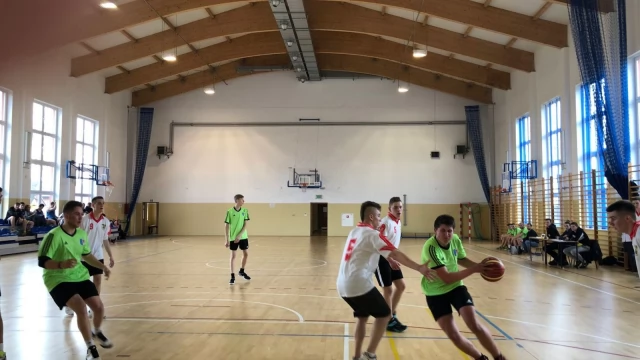 Tczew - Eliminacje do finału Powiatowej Licealiady w Koszykówce Chłopców