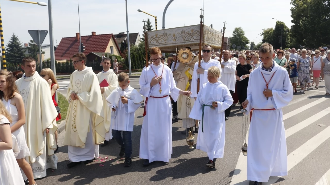 Tczew - Boże Ciało - procesja z Najświętszym Sakramentem