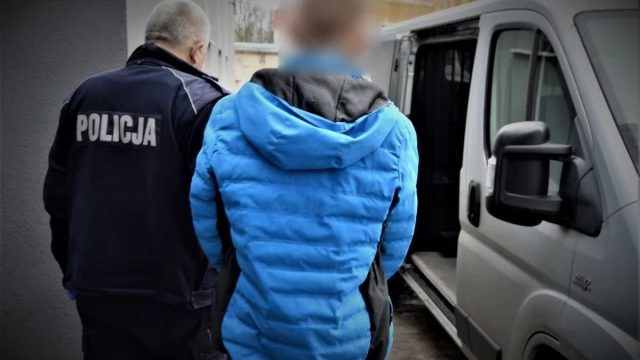Tczew - Poszukiwany 20-latek w rękach policji. W mieszkaniu ecstasy i amfetamina