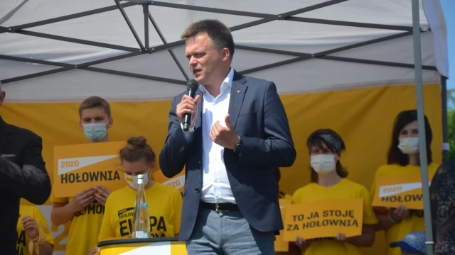 Tczew - Szymon Hołownia w Tczewie. "Ten most musi przejąć skarb państwa"