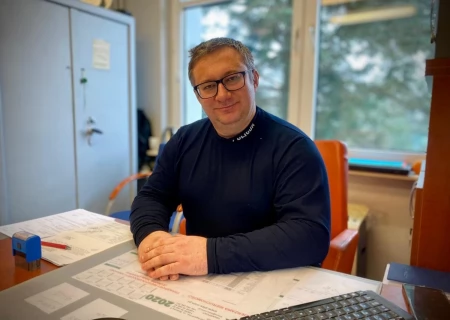 Tczew - Dachowanie na krajówce - świadkowie zareagowali błyskawicznie