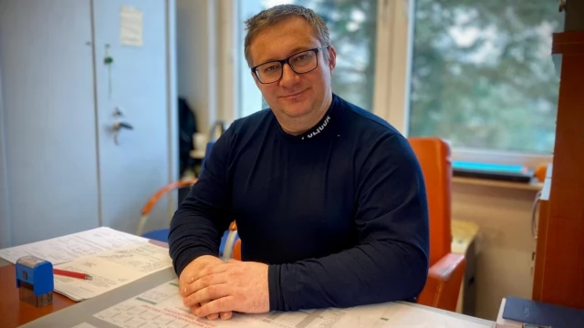 Tczew - Dachowanie na krajówce - świadkowie zareagowali błyskawicznie