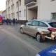 Tczew - Wypadek w Pelplinie. Jedno z aut wbiło się w kamienicę