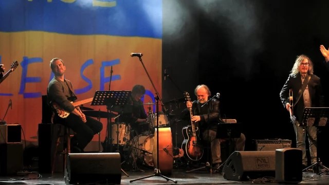 Tczew - Jazzmani zagrali w szczytnym celu "PEACE PLEASE