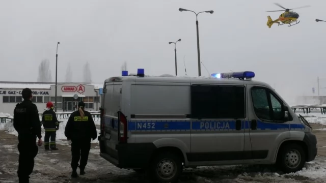 Tczew - Młoda kobieta pod kołami pociągu