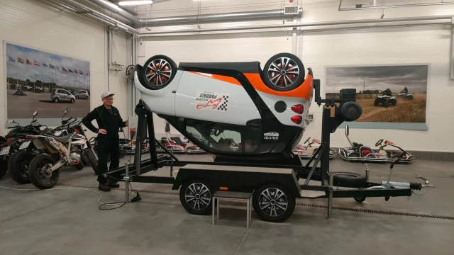 Tczew - Bezpłatne szkolenia z bezpieczniej jazdy. PORD w Gdańsku zaprasza szkoły ponadpodstawowe