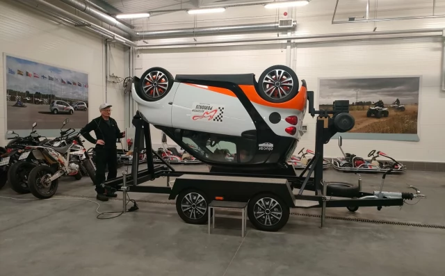 Tczew - Bezpłatne szkolenia z bezpieczniej jazdy. PORD w Gdańsku zaprasza szkoły ponadpodstawowe