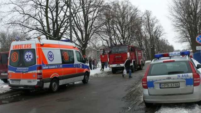 Tczew - Młoda kobieta pod kołami pociągu