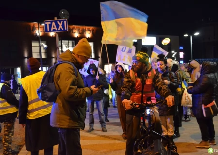 Tczew - Antywojenna demonstracja przeszła ulicami Tczewa