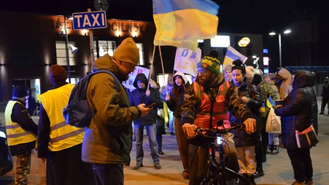 Tczew - Antywojenna demonstracja przeszła ulicami Tczewa