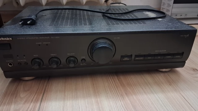 Tczew - Sprzedam wzmacniacz technics SU V 500