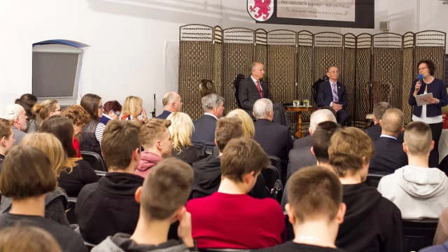 Tczew - Spotkanie z honorowymi obywatelami Tczewa w Fabryce Sztuk