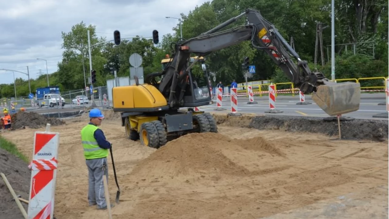 Tczew - Ruszyła budowa kładki dla pieszych i rowerzystów