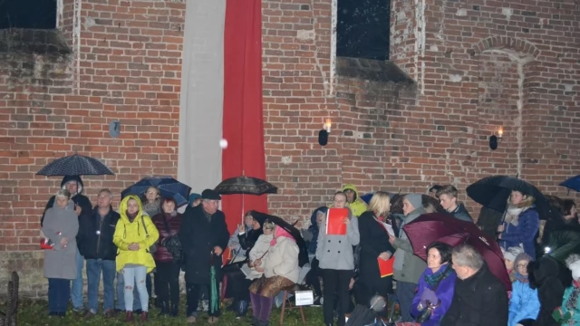 Tczew - Koncert w średniowiecznych ruinach dla uczczenia niepodległości