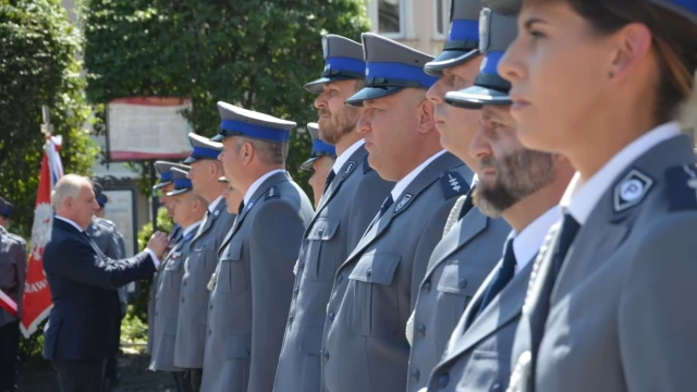 Tczew - Policjanci z całego województwa świętowali w Tczewie