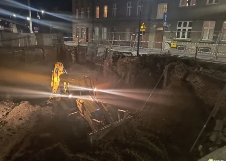 Tczew - Na budowie na Starym Mieście doszło do osuwiska. Ulica Ogrodowa zamknięta