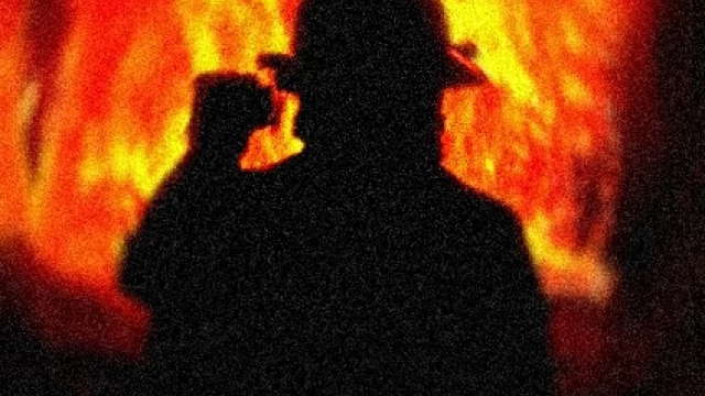 Tczew - Zapalił się skuter, plama oleju na półtora kilometra oraz samochód osobowy w Wiśle