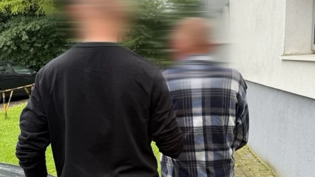 Tczew - Wywiadowcy zatrzymali pięć osób poszukiwanych przez wymiar sprawiedliwości
