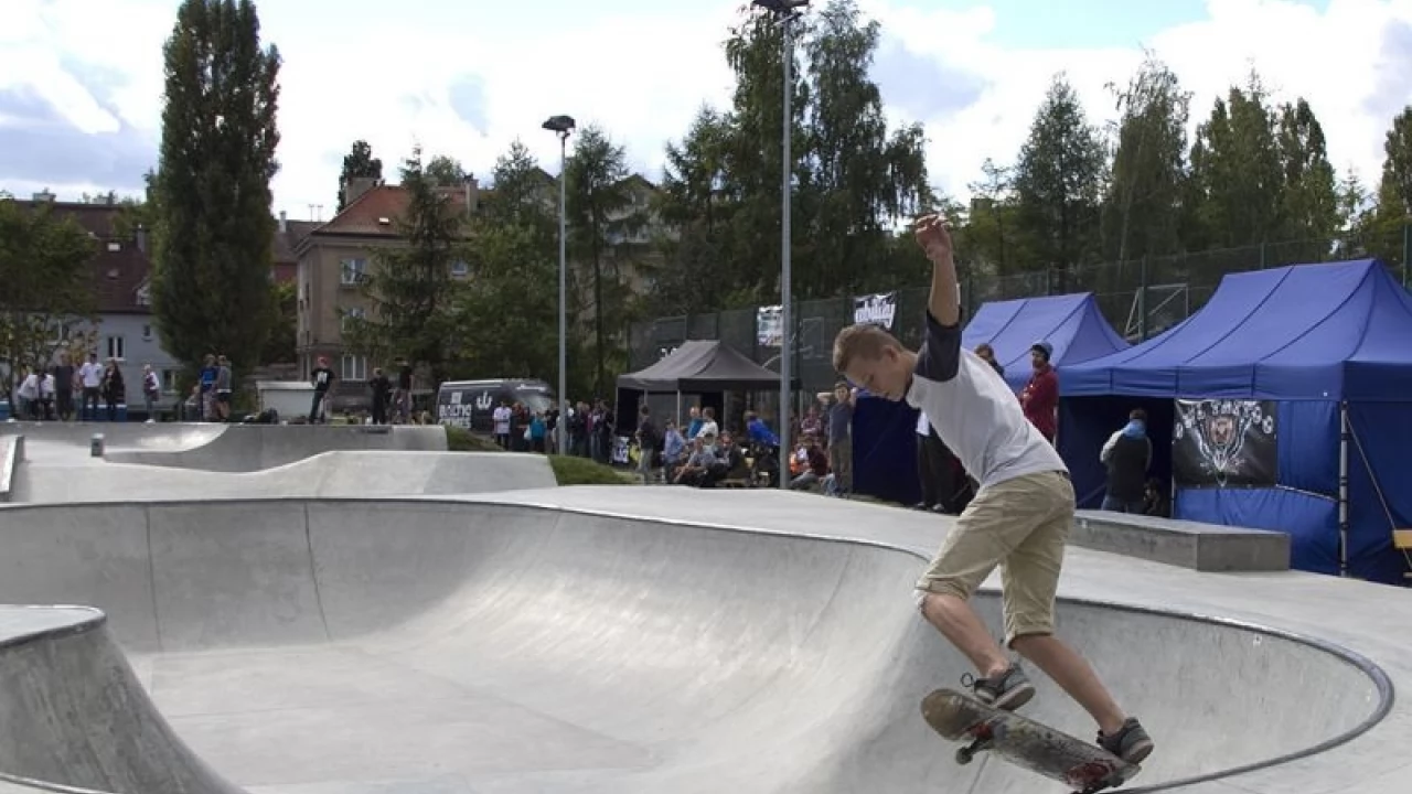 Tczew - Skateboarding w skateparku