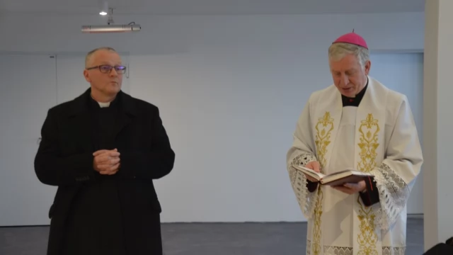 Tczew - Odnowiona cmentarna kaplica wyświęcona