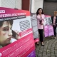 Tczew - Działaczki Lewicy zorganizowały antyprzemocową wystawę