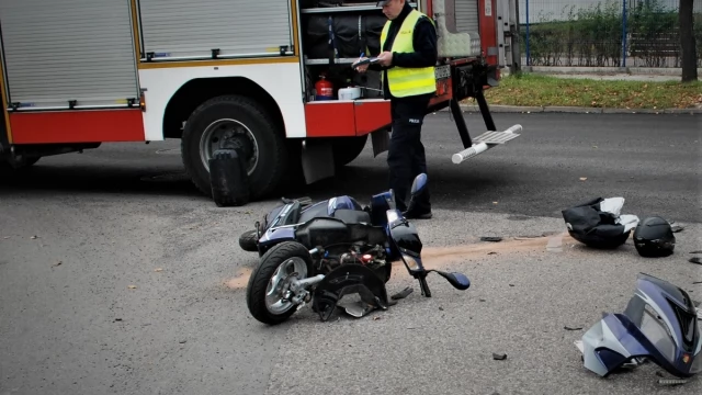 Tczew - Policjanci pracowali w miejscu wypadku - nieustąpienie pierwszeństwa