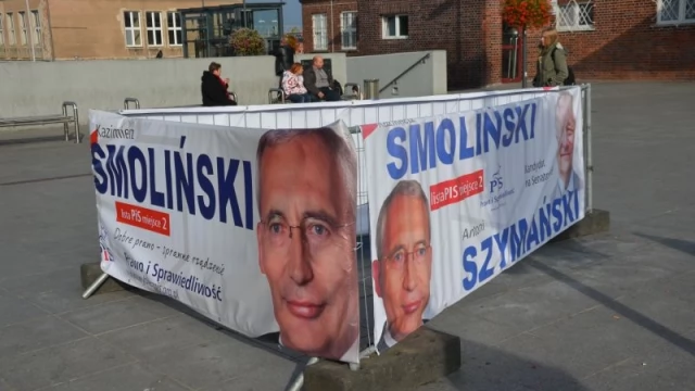 Tczew - Plakaty, banery, przyczepki... To już ostatnie godziny kampanii