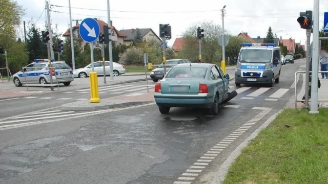 Tczew - Wypadek na Głowackiego. Bez prawa jazdy i wymusiła pierwszeństwo