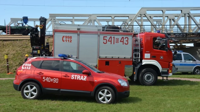 Tczew - Wypadek przy remoncie mostu! Zawaliło się rusztowanie - są ranni
