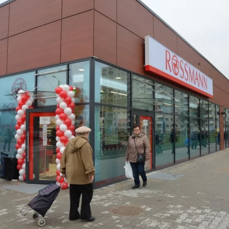 Tczew - Zakończyła się przebudowa minicentrum handlowego na  Suchostrzygach
