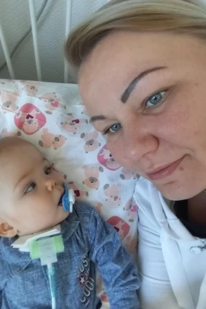 Mały Jaś z mamą