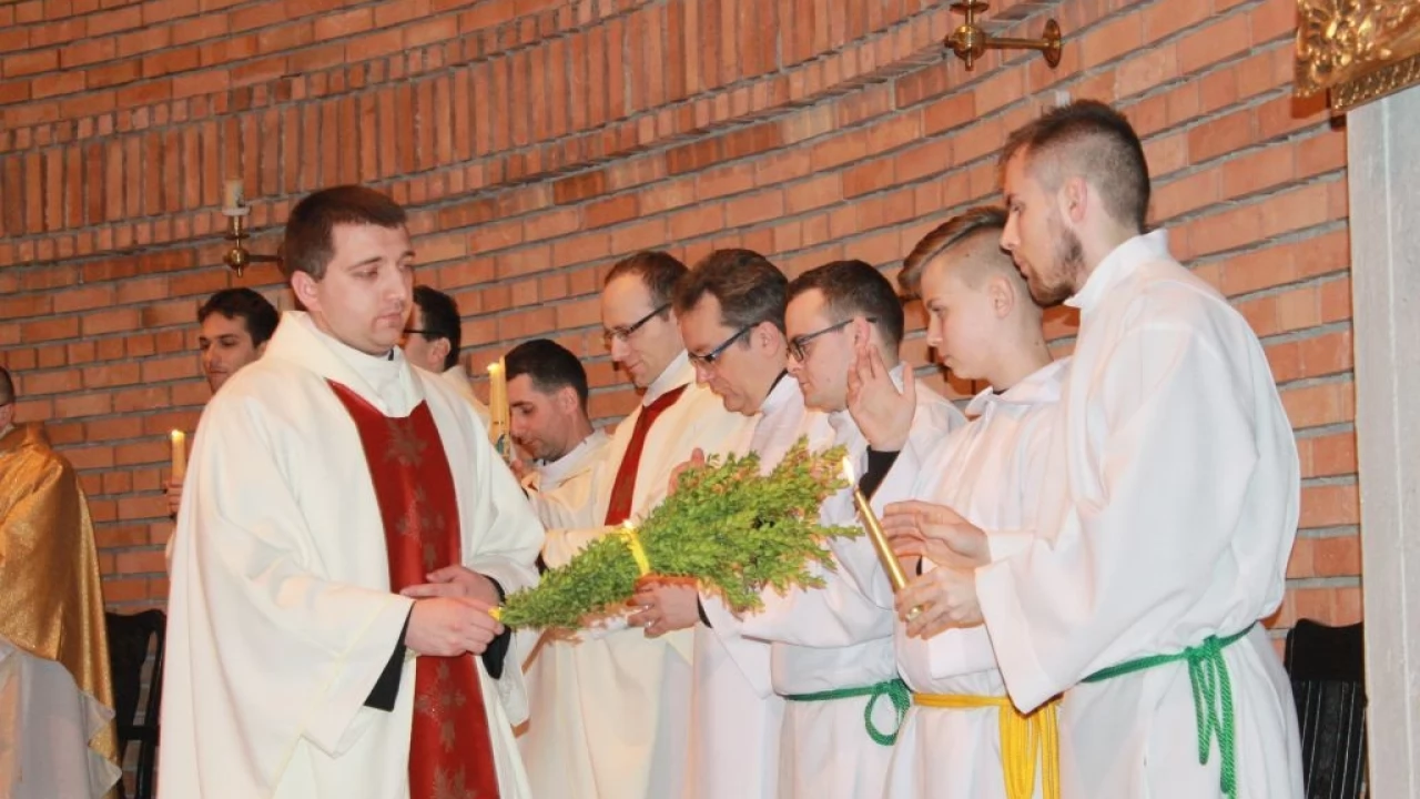 Tczew -  Wigilia Paschalna w parafii pw. NMP Matki Kościoła