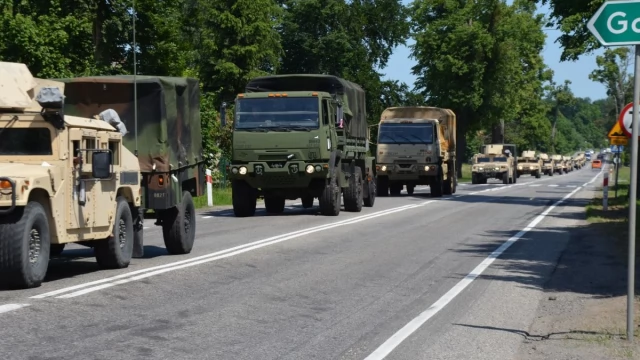 Tczew - Konwoje amerykańskich żołnierzy na drogach powiatu [FOTO]